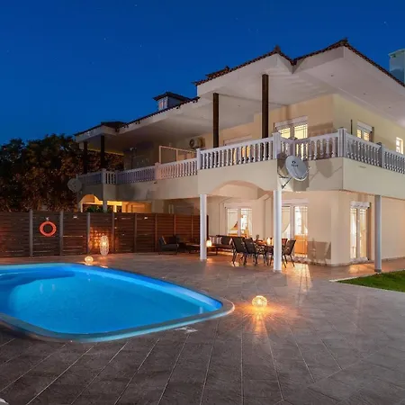 Montefile Villa