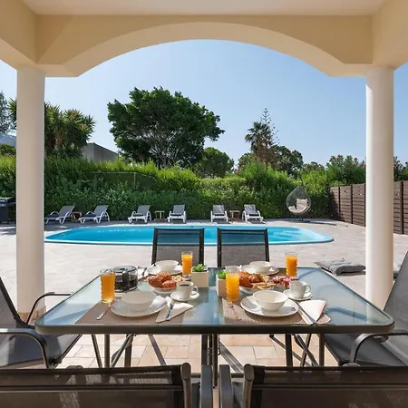 Villa Montefile *