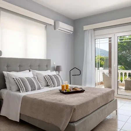 Montefile * Lalyssos